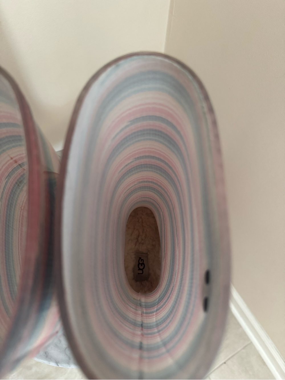 UGG Australia Shaye Serape Striped Waterproof Rubber Rain Boots Women’s Size 5 - Picture 9 of 10